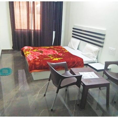 A Premium Hotel Sheeva Inn Near Temple - Fully Air Conditioning - Best Hotel Kankhal Екстериор снимка