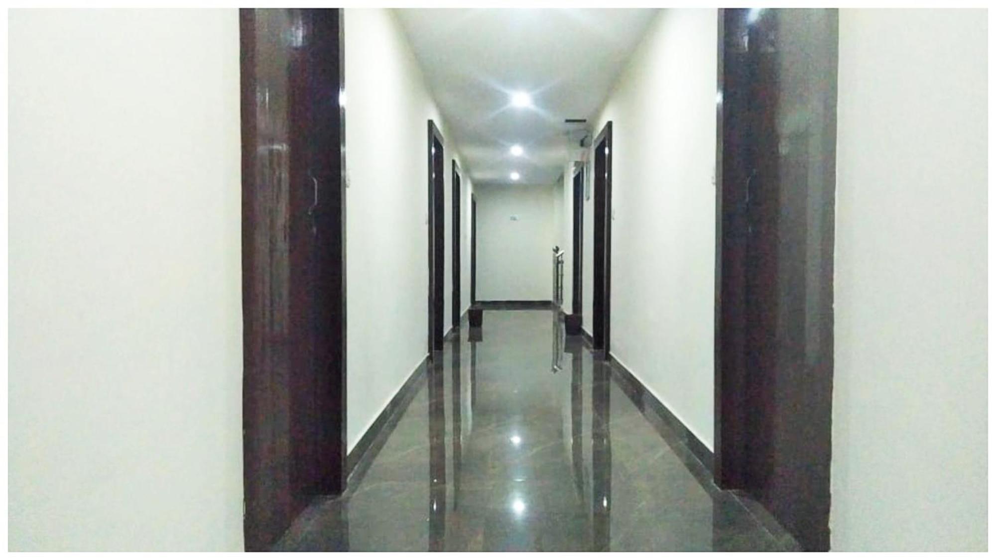 A Premium Hotel Sheeva Inn Near Temple - Fully Air Conditioning - Best Hotel Kankhal Екстериор снимка