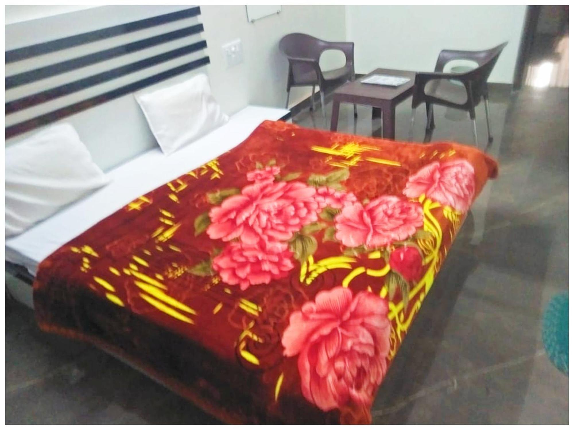 A Premium Hotel Sheeva Inn Near Temple - Fully Air Conditioning - Best Hotel Kankhal Екстериор снимка