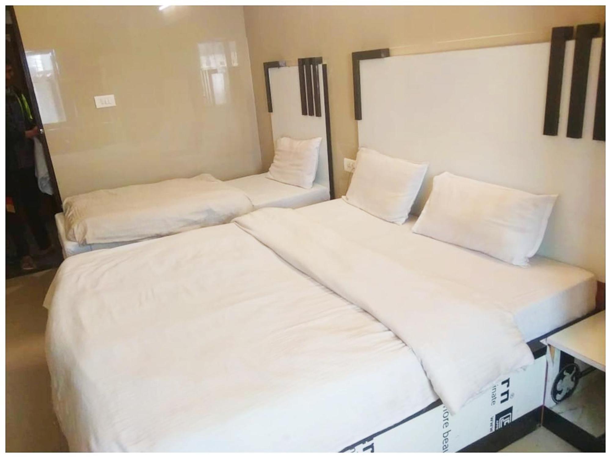 A Premium Hotel Sheeva Inn Near Temple - Fully Air Conditioning - Best Hotel Kankhal Екстериор снимка